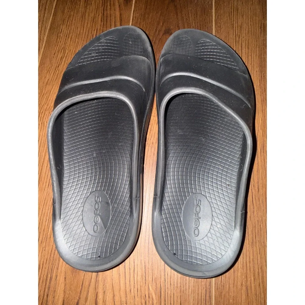 Oofos OOahh Sport Recovery Slides Black Mens 10 Womens 12 EU 43 Sandals